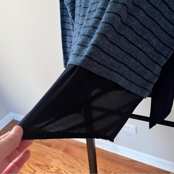 Ann Taylor LOFT Blue Striped Casual Sweater L - Picture 6 of 8